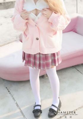 极品美女与大款频精品_高清高清完整版
