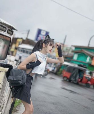 女同桌把我绑起来玩小j作文_BD英语高清完整版
